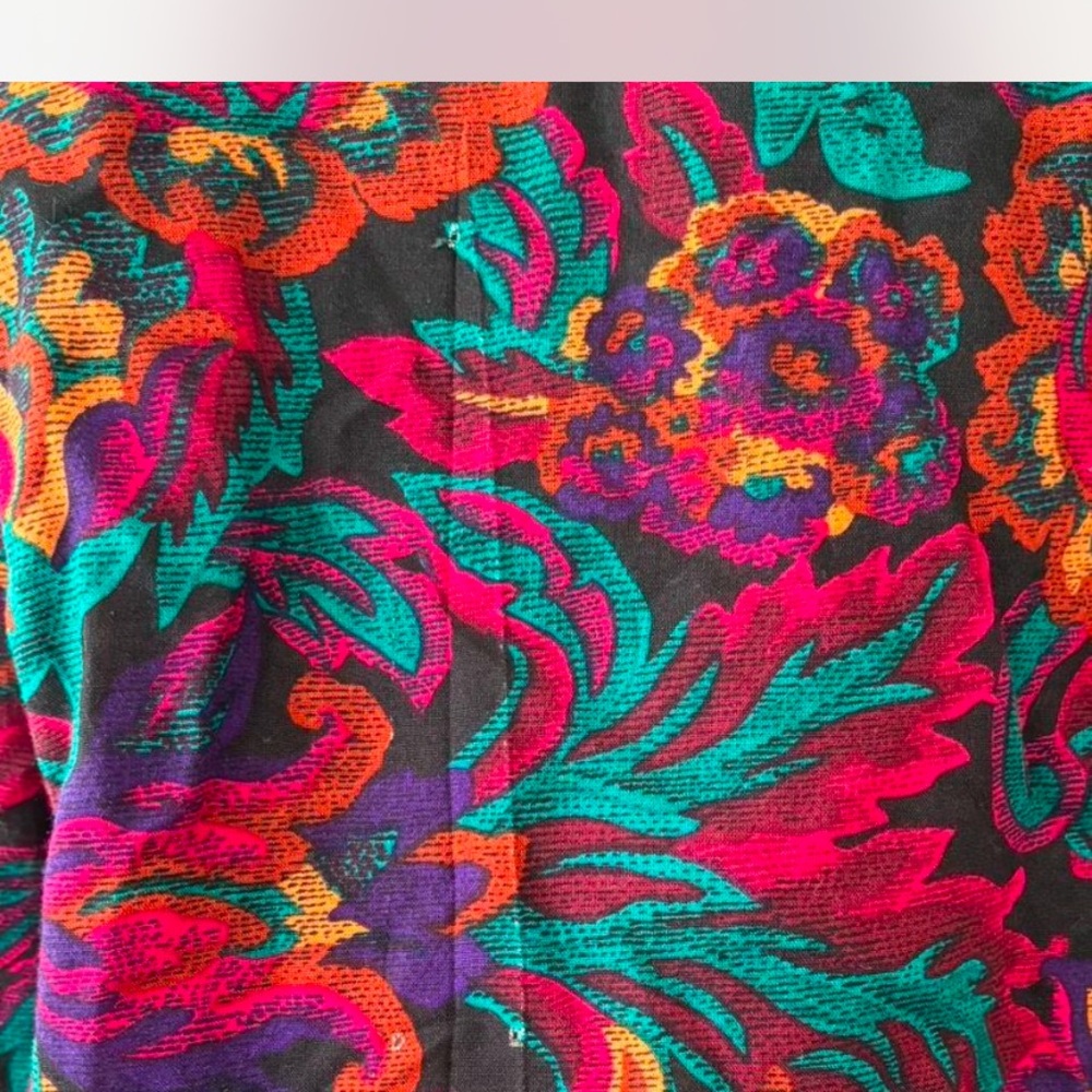 Colorful blouse - Picture 5 of 9